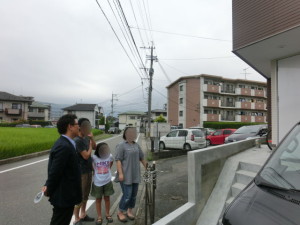 久し振りにコンニチハ