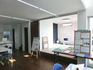 広いLDKにいろいろな展示をしました