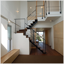 house03
