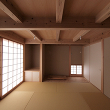 house04