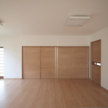 house02