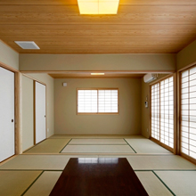 house04
